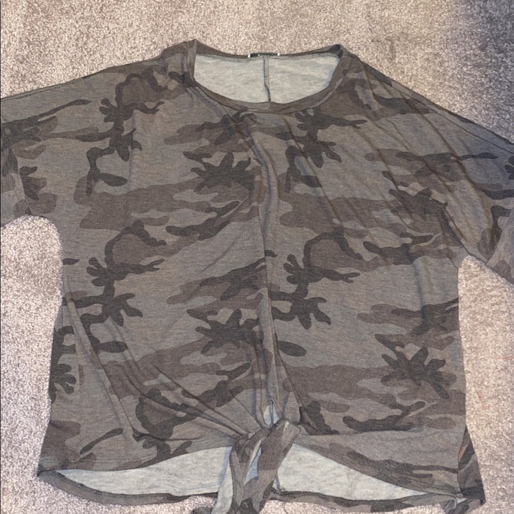 Camp tee with tie front